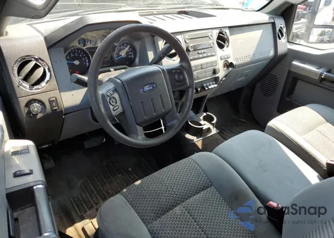 2015 Ford F350 Super Duty z USA, uszkodzony, nr VIN 1FTRF3B62FEC49100